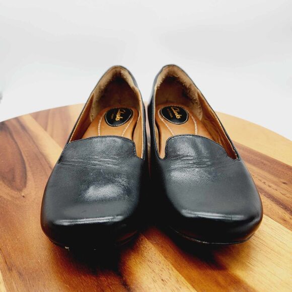 Clarks Artisan Women 6.5M Black Leather Slip On Ballet Loafer Low Heel Round Toe - Picture 2 of 12